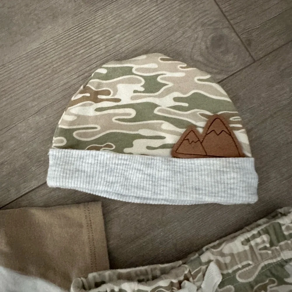 Baby Boy Camo Joggers, Hat & Nature Outdoor Shirt Baby Boy 0-3M